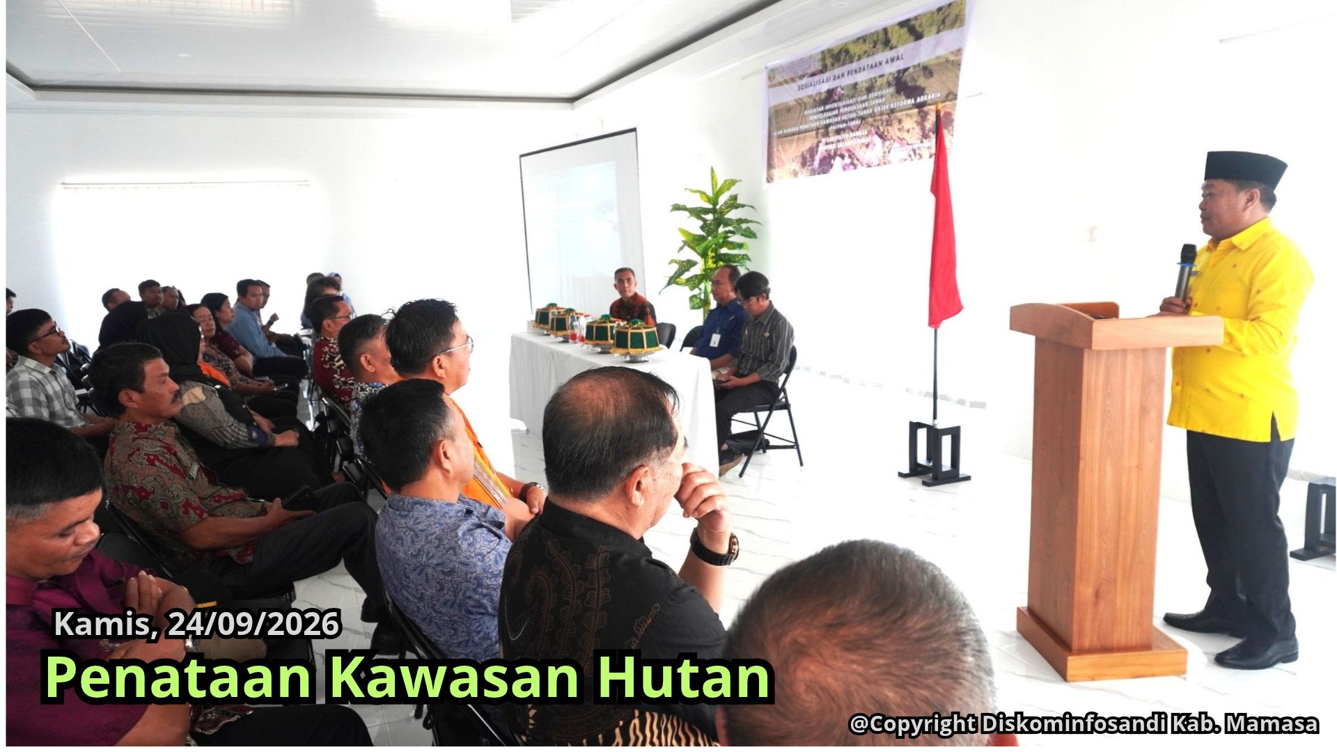 Bupati Mamasa Dorong Penyelesaian Persoalan Masyarakat di Kawasan Hutan Melalui Program PPTKH-TORA